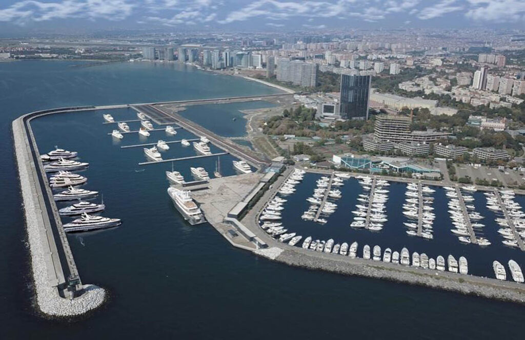Ataköy Marina (Стамбул)